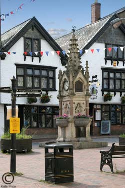 The Black Horse - 16th century coaching inn